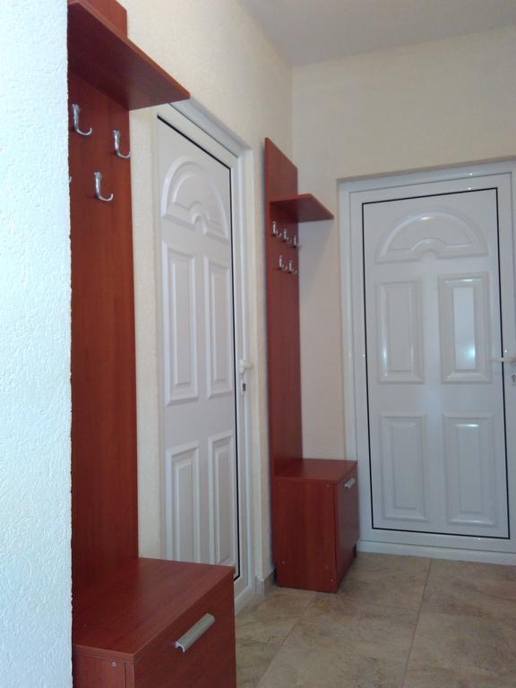 Apartments Lora Bar Exterior foto