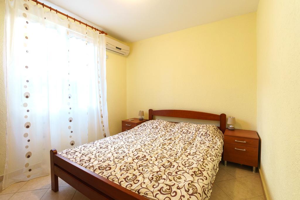 Apartments Lora Bar Exterior foto
