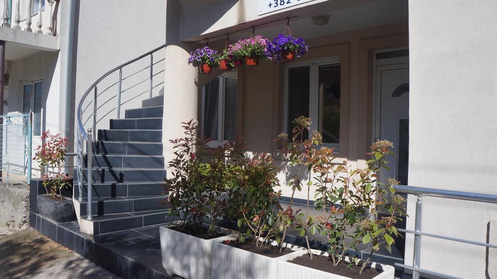 Apartments Lora Bar Exterior foto